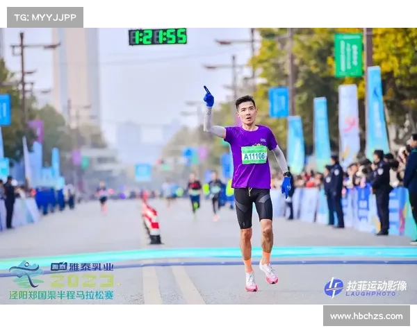 云南选手万米决赛逆袭绝地反超 最后百米冲刺力压群雄夺冠